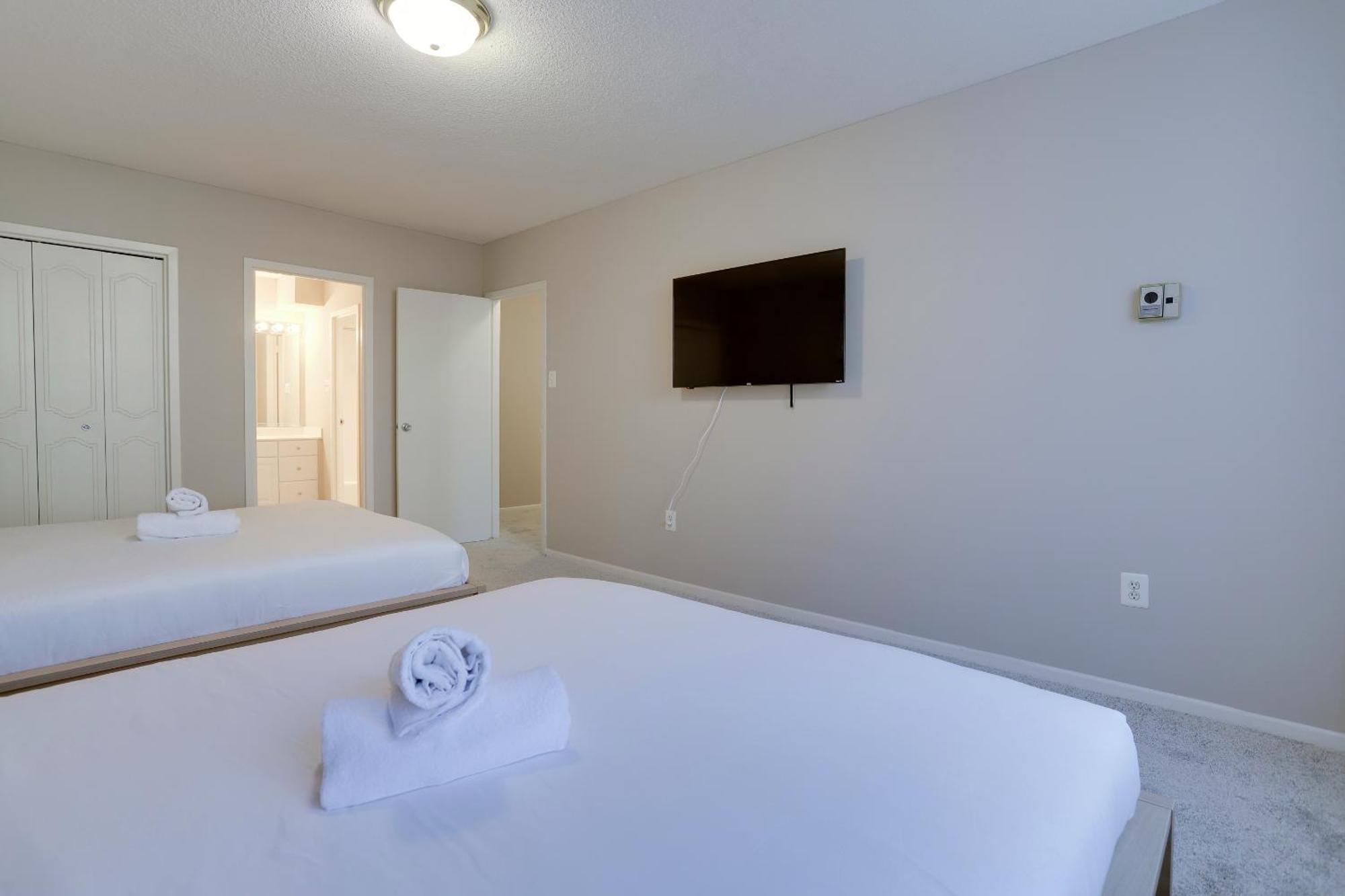 Crystal - Fantastic 2br Aprtment With Gym